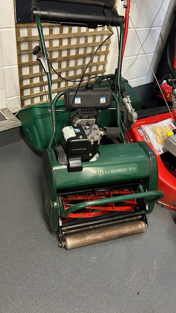 Atco Balmoral 17S Lawnmower USED 